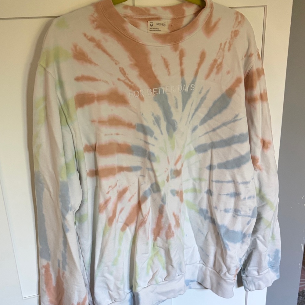 Cozy Tie-Dye Sweatshirt - Pastel Hues